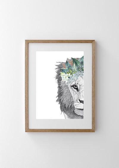 Leo the Lion with Foliage Crown